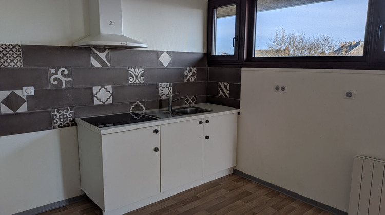 Ma-Cabane - Location Appartement NAUCELLE, 68 m²