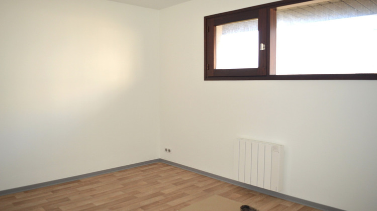 Ma-Cabane - Location Appartement NAUCELLE, 68 m²