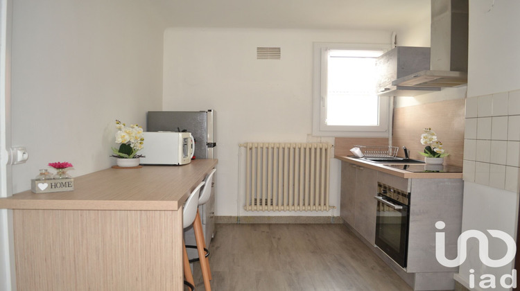 Ma-Cabane - Location Appartement Neufchâteau, 38 m²