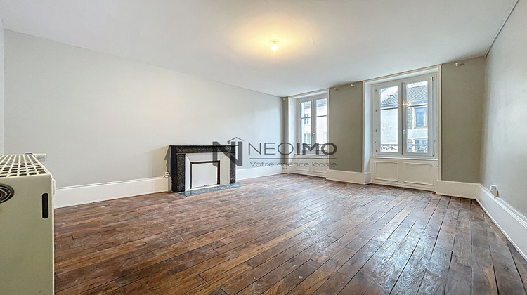 Ma-Cabane - Location Appartement NEUFCHATEAU, 74 m²