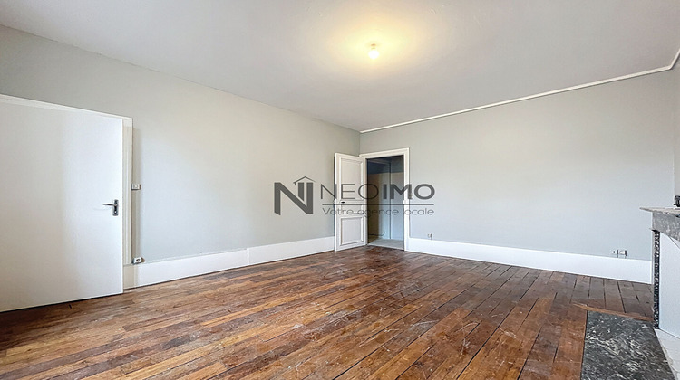 Ma-Cabane - Location Appartement NEUFCHATEAU, 74 m²