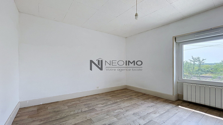 Ma-Cabane - Location Appartement NEUFCHATEAU, 65 m²