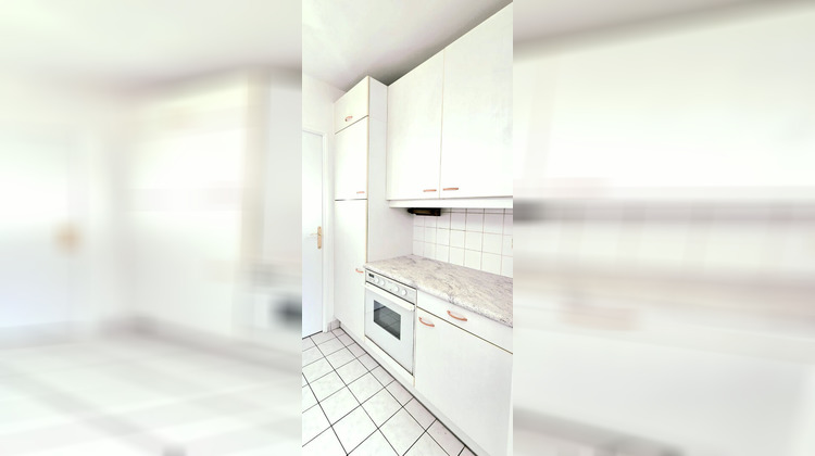 Ma-Cabane - Location Appartement NEUILLY-SUR-SEINE, 66 m²