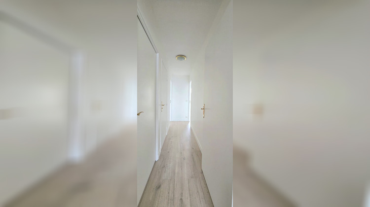 Ma-Cabane - Location Appartement NEUILLY-SUR-SEINE, 66 m²