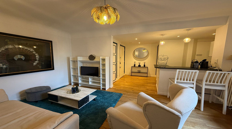 Ma-Cabane - Location Appartement NEUILLY-SUR-SEINE, 43 m²