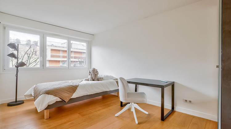 Ma-Cabane - Location Appartement NEUILLY-SUR-SEINE, 84 m²