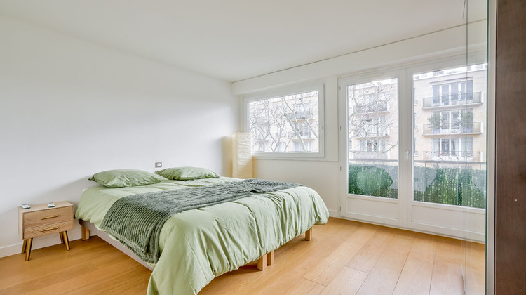 Ma-Cabane - Location Appartement NEUILLY-SUR-SEINE, 84 m²