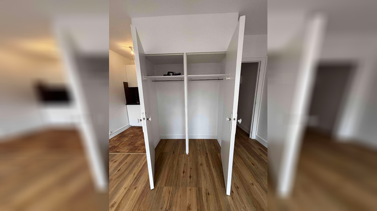 Ma-Cabane - Location Appartement NEUILLY-SUR-SEINE, 23 m²