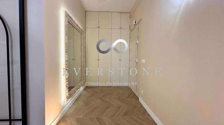 Ma-Cabane - Location Appartement NEUILLY-SUR-SEINE, 55 m²