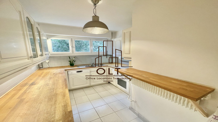 Ma-Cabane - Location Appartement NEUILLY-SUR-SEINE, 65 m²