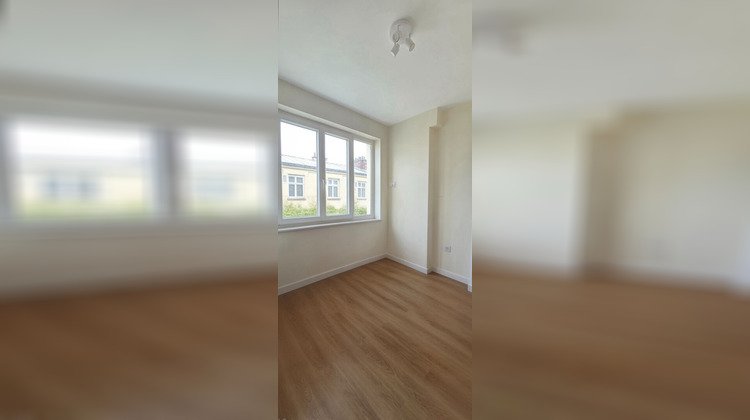 Ma-Cabane - Location Appartement NEUILLY-SUR-SEINE, 98 m²