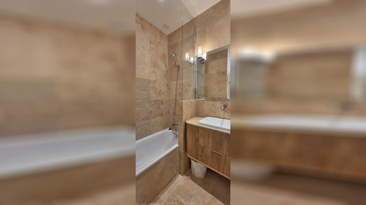 Ma-Cabane - Location Appartement NEUILLY-SUR-SEINE, 98 m²
