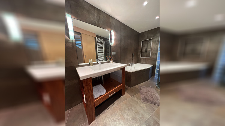 Ma-Cabane - Location Appartement NEUILLY-SUR-SEINE, 54 m²