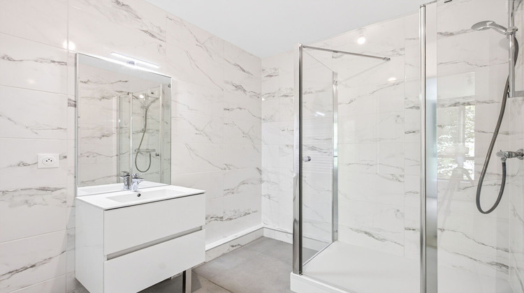 Ma-Cabane - Location Appartement NEUILLY-SUR-SEINE, 110 m²
