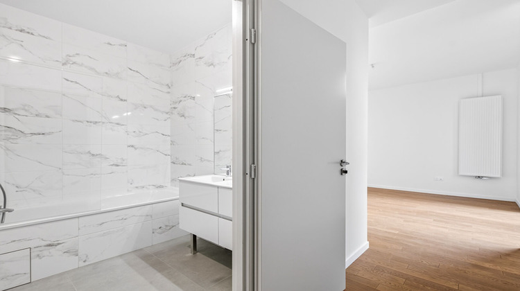 Ma-Cabane - Location Appartement NEUILLY-SUR-SEINE, 131 m²