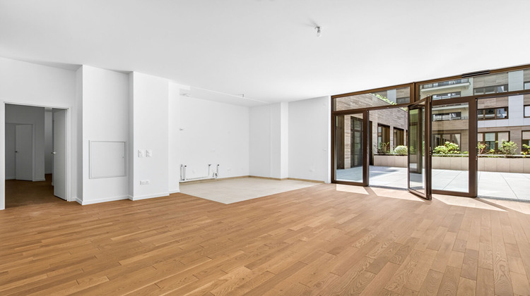 Ma-Cabane - Location Appartement NEUILLY-SUR-SEINE, 167 m²