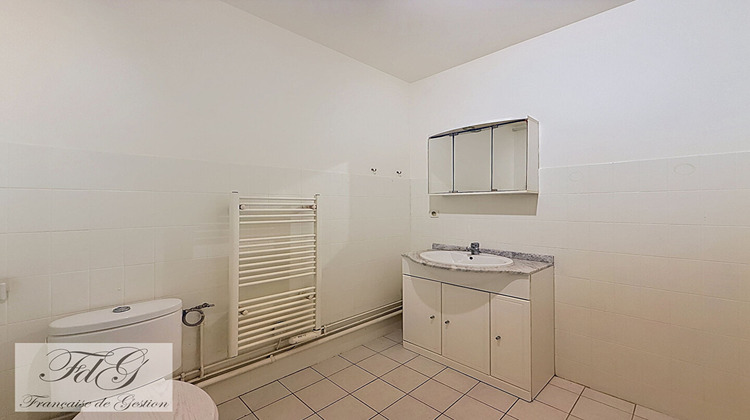 Ma-Cabane - Location Appartement NEUILLY-SUR-SEINE, 32 m²