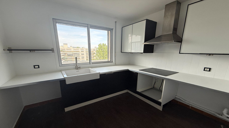 Ma-Cabane - Location Appartement NEUILLY-SUR-SEINE, 76 m²
