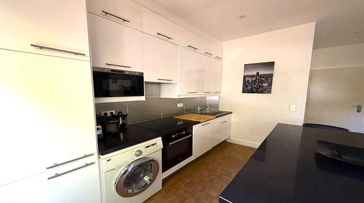 Ma-Cabane - Location Appartement NEUILLY-SUR-SEINE, 46 m²