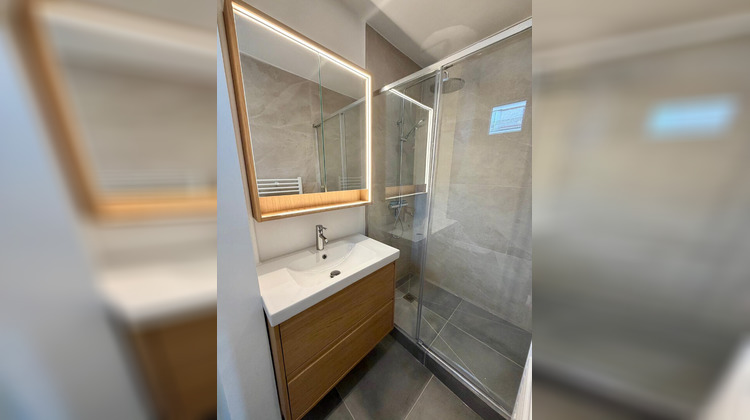 Ma-Cabane - Location Appartement NEUILLY-SUR-SEINE, 31 m²