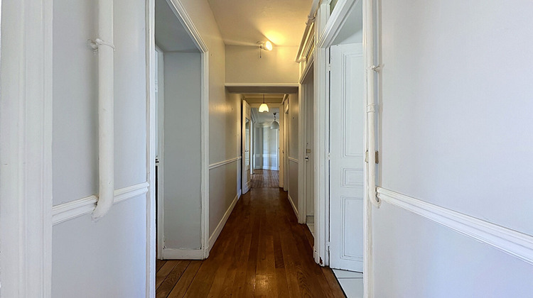 Ma-Cabane - Location Appartement NEUILLY-SUR-SEINE, 93 m²