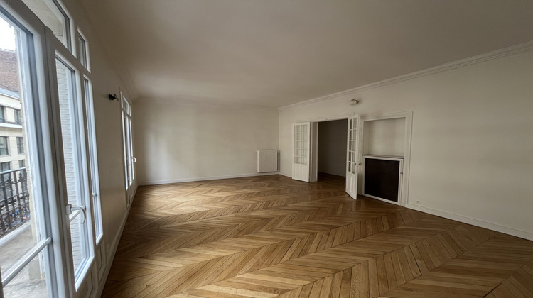 Ma-Cabane - Location Appartement Neuilly-sur-Seine, 83 m²