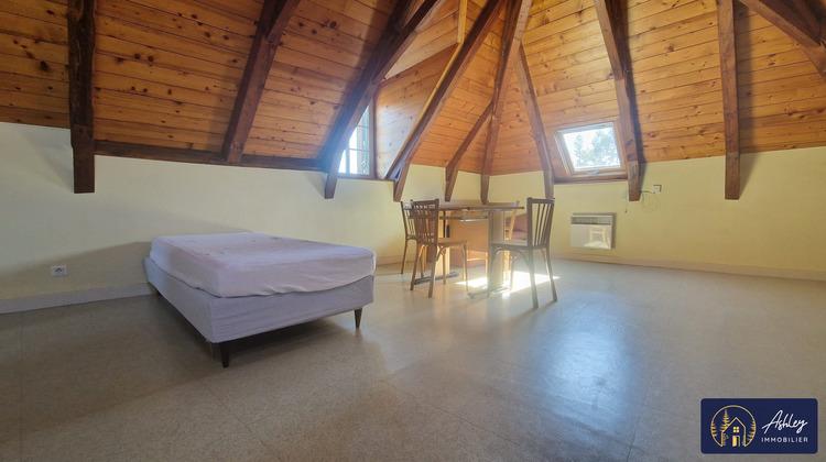 Ma-Cabane - Location Appartement Neuvic, 35 m²