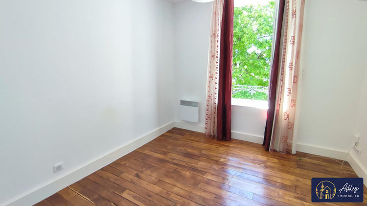 Ma-Cabane - Location Appartement Neuvic, 63 m²