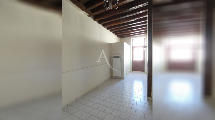 Ma-Cabane - Location Appartement NEUVILLE-AUX-BOIS, 76 m²