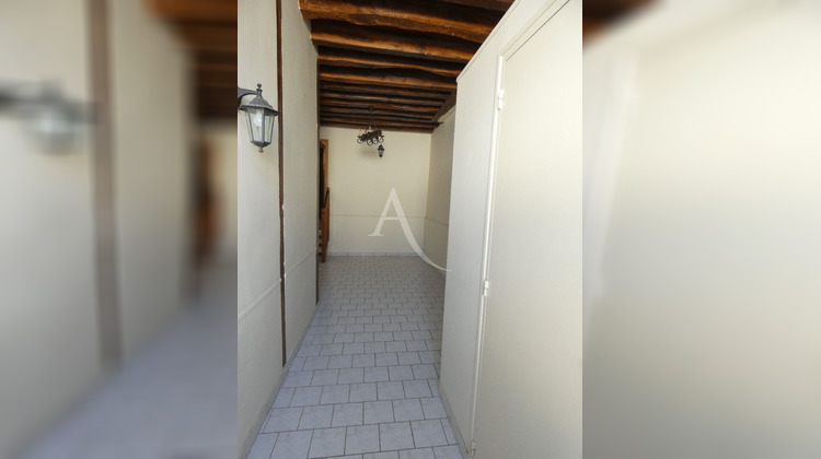 Ma-Cabane - Location Appartement NEUVILLE-AUX-BOIS, 76 m²