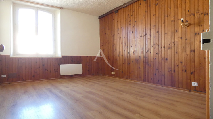 Ma-Cabane - Location Appartement NEUVILLE-AUX-BOIS, 76 m²