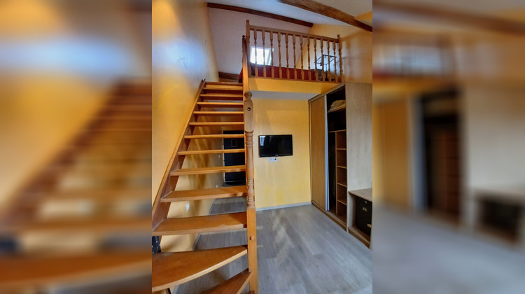 Ma-Cabane - Location Appartement NEUVILLE-SUR-OISE, 20 m²