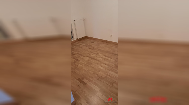 Ma-Cabane - Location Appartement Neuville-sur-Saône, 64 m²