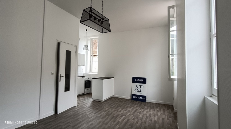 Ma-Cabane - Location Appartement Neuvy-le-Roi, 43 m²