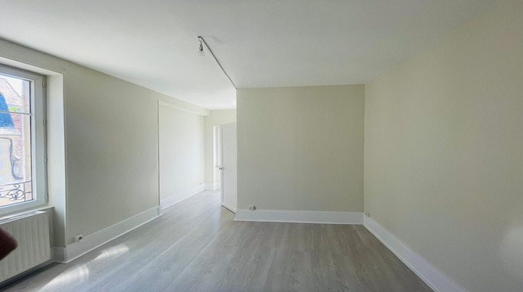 Ma-Cabane - Location Appartement NEVERS, 68 m²