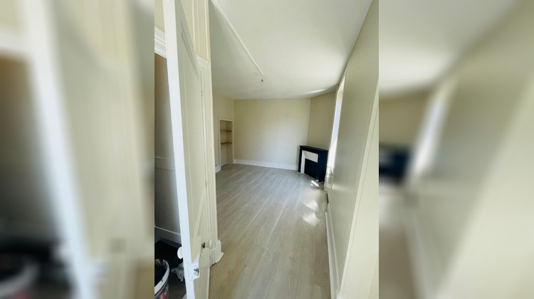 Ma-Cabane - Location Appartement NEVERS, 68 m²