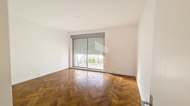 Ma-Cabane - Location Appartement NICE, 46 m²