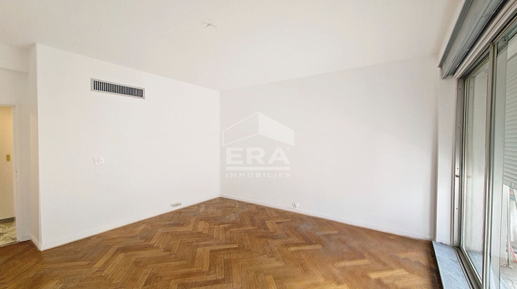 Ma-Cabane - Location Appartement NICE, 46 m²