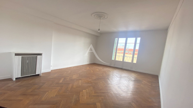 Ma-Cabane - Location Appartement NICE, 76 m²