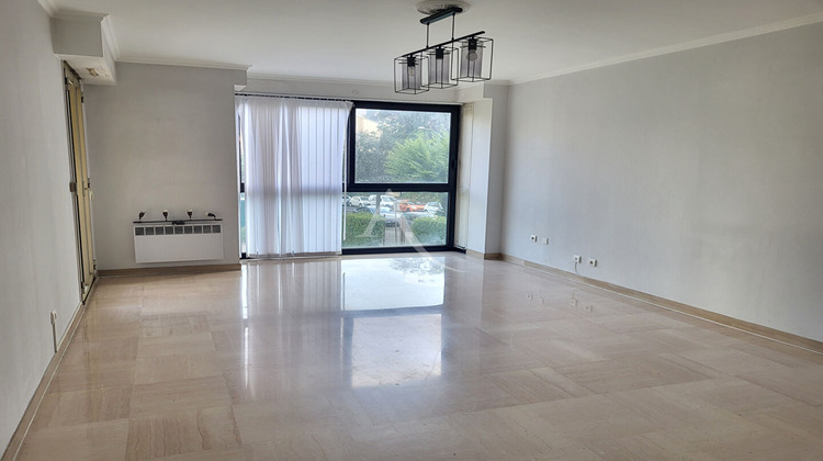 Ma-Cabane - Location Appartement NICE, 76 m²