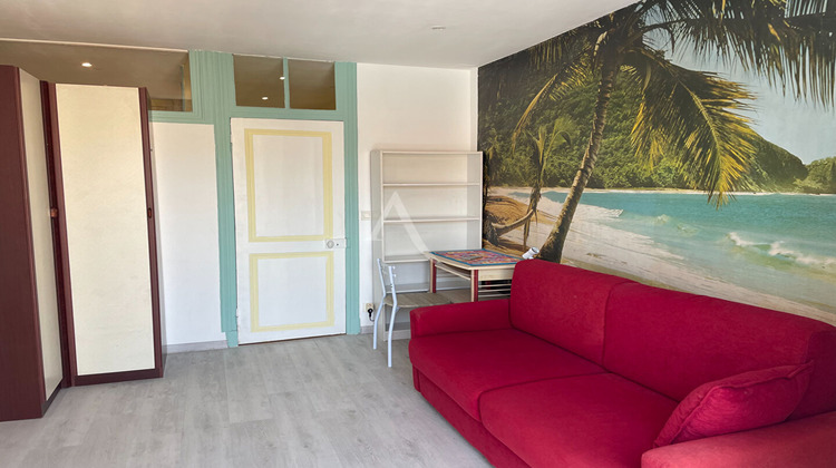 Ma-Cabane - Location Appartement NICE, 46 m²