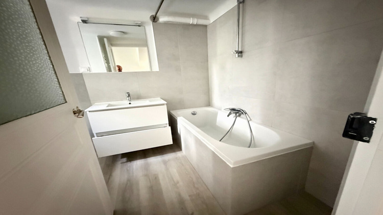 Ma-Cabane - Location Appartement NICE, 85 m²