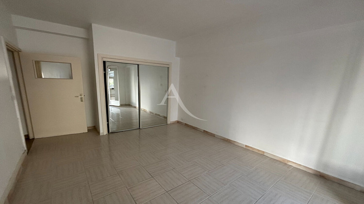 Ma-Cabane - Location Appartement NICE, 77 m²