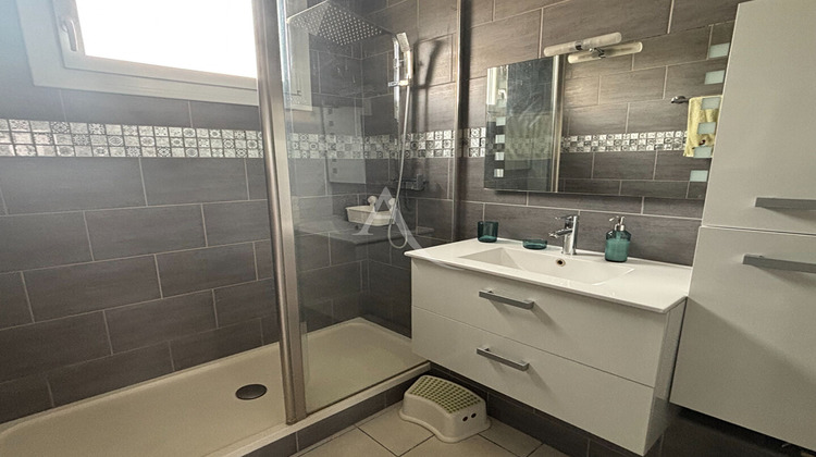 Ma-Cabane - Location Appartement NICE, 63 m²