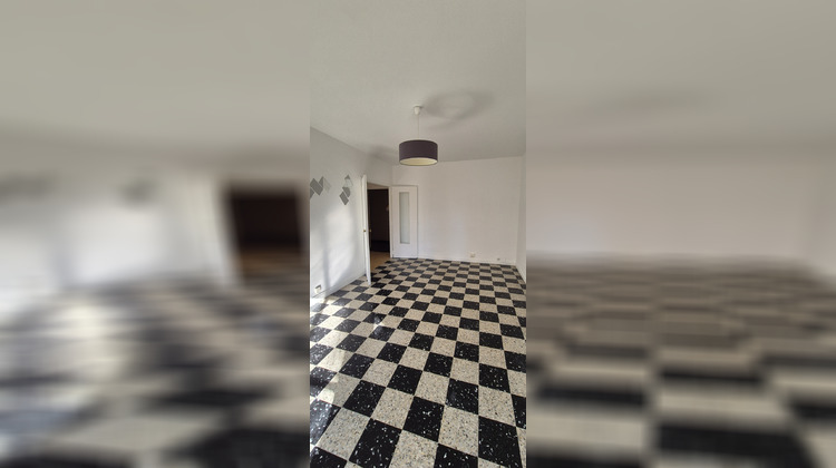 Ma-Cabane - Location Appartement Nice, 53 m²