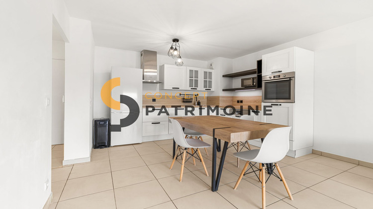 Ma-Cabane - Location Appartement Nice, 64 m²