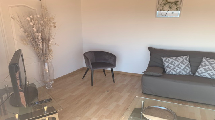 Ma-Cabane - Location Appartement Nice, 45 m²