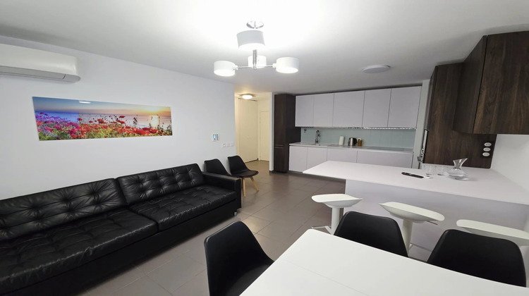 Ma-Cabane - Location Appartement Nice, 56 m²