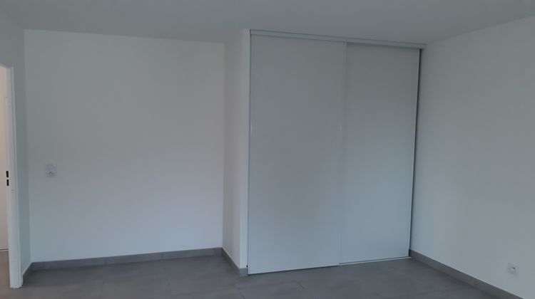 Ma-Cabane - Location Appartement Nîmes, 45 m²