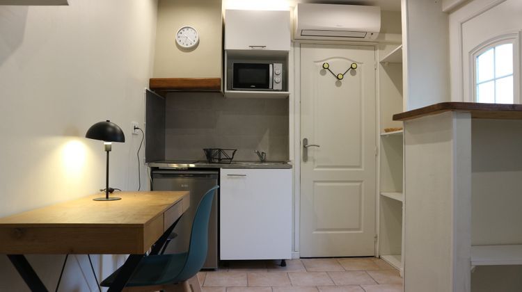 Ma-Cabane - Location Appartement Nîmes, 15 m²